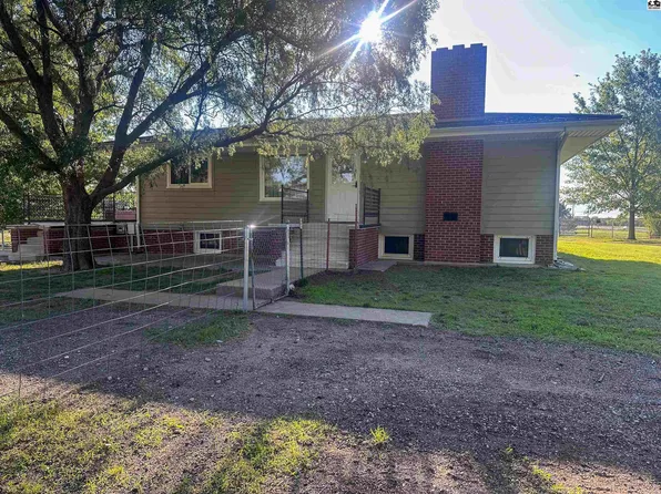 10334 W Us Highway 54, Pratt, KS 67124
