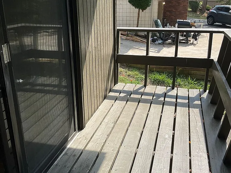 446 Crosby Dr — Photo 25