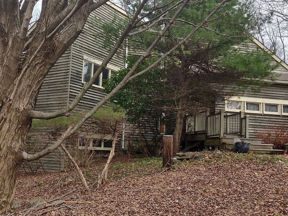 1st image of 642 Minisink Tpke