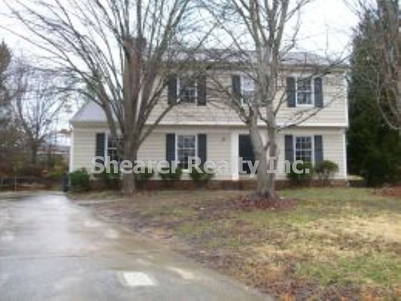 1st image of 4414 Shelden Ct