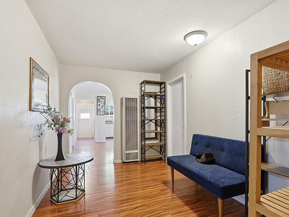5th image of 879 W San Carlos St