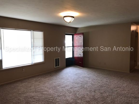 5th image of 849 Schumacher Dr