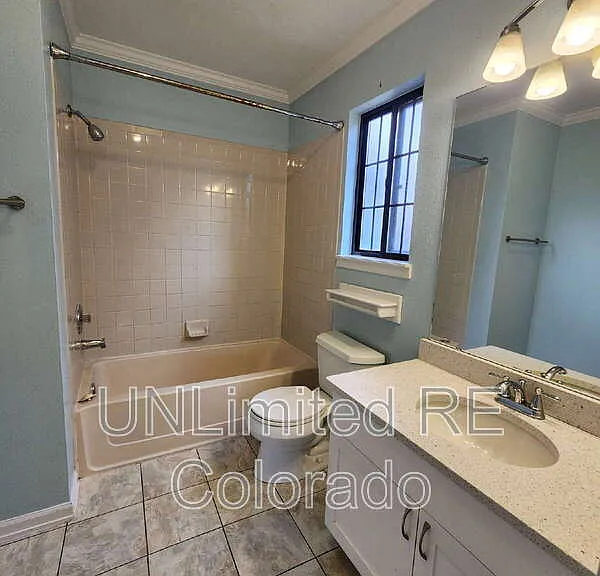 731 Julian Cir — Photo 16