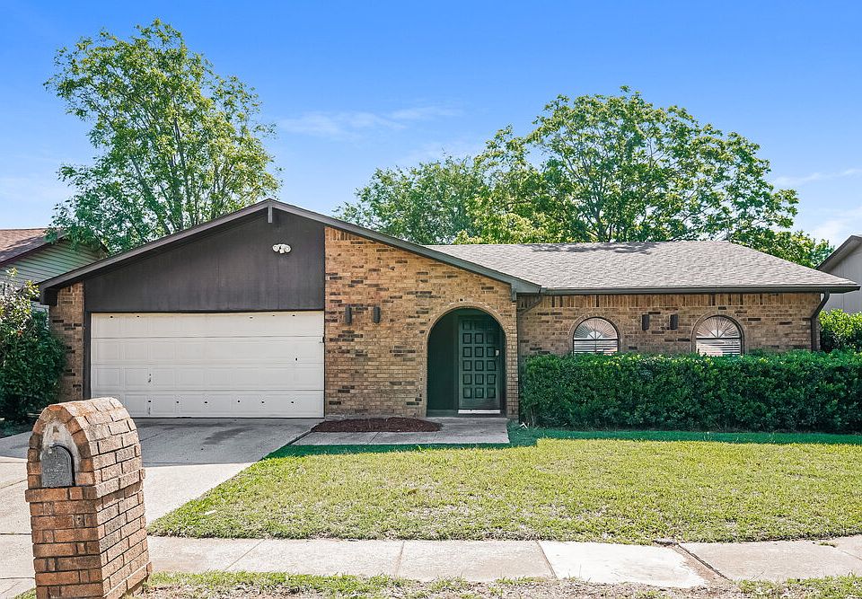 1st image of 7609 Xavier Dr
