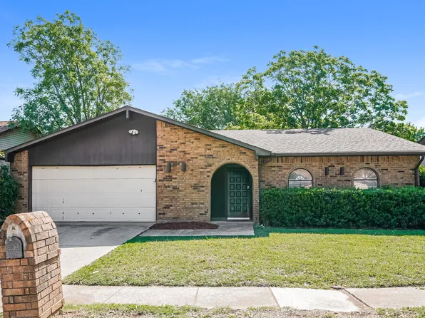 7609 Xavier Dr, Fort Worth, TX 76133