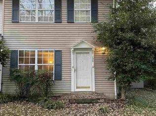 136 Pebble Ct, Bowling Green, KY 42101