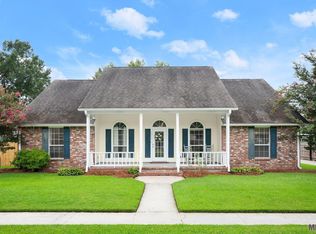 4008 Karen Elizabeth Dr, Zachary, LA 70791