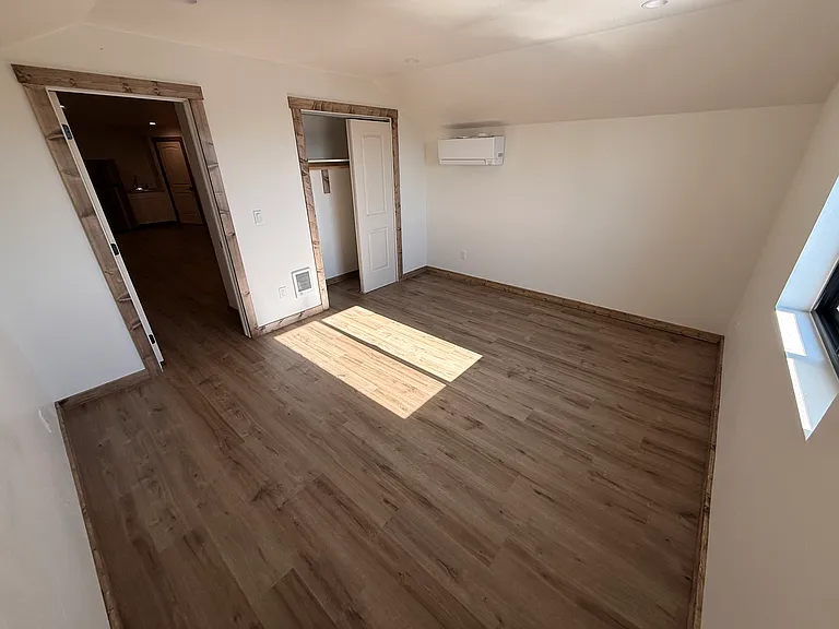Hunter Cir — Photo 9
