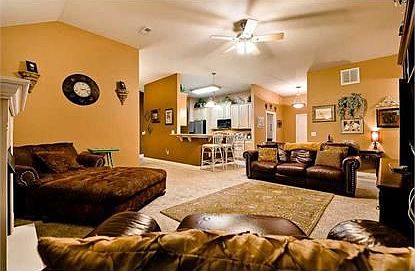 4th image of 5110 N Laramie Dr