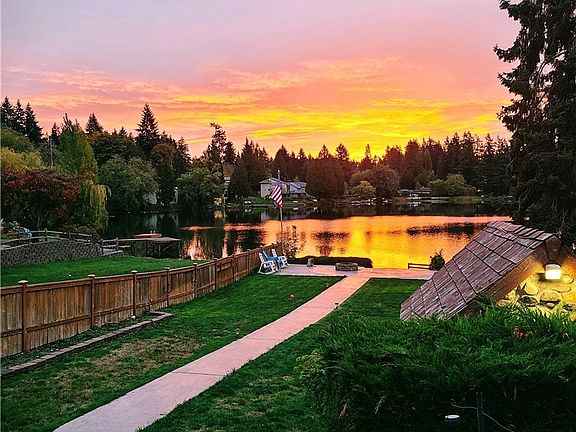 Stunning sunset views from your living room window!