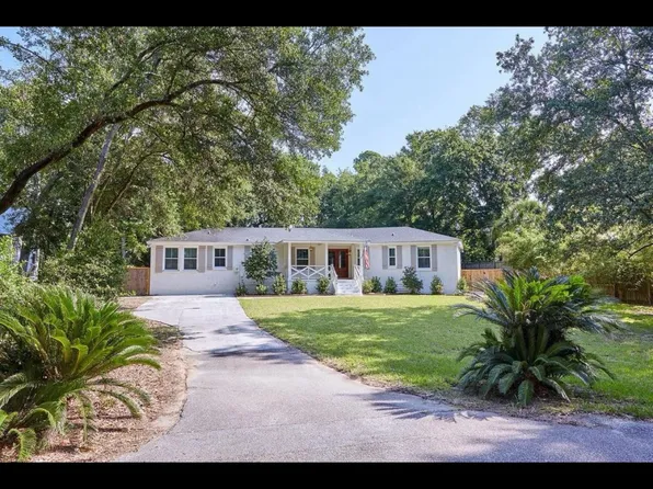 308 3rd Ave, Mount Pleasant, SC 29464