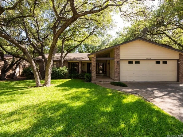 13726 OAK CABIN, San Antonio, TX 78232