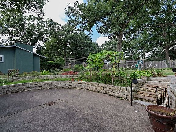 5th image of 3505 52nd St