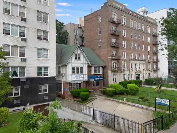 622 Ocean Avenue MIX-USE image 3 of 16