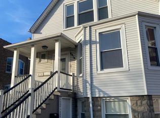 4916 W Cornelia Ave #2, Chicago, IL 60641