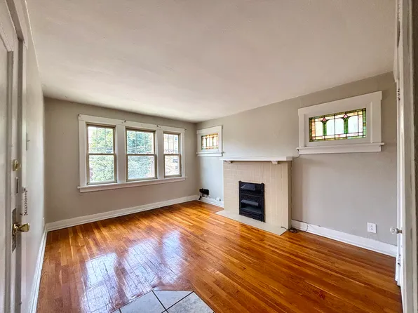 1690 Potomac Ave, Pittsburgh, PA 15216