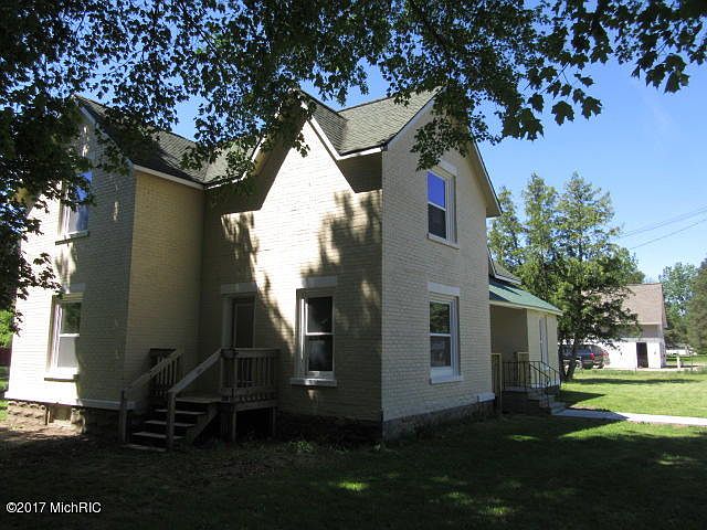 1st image of 607 Saginaw St