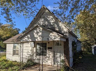 733 W Turner St, Springfield, MO 65803