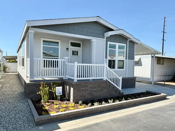 525 N Gilbert St #79, Anaheim, CA 92801