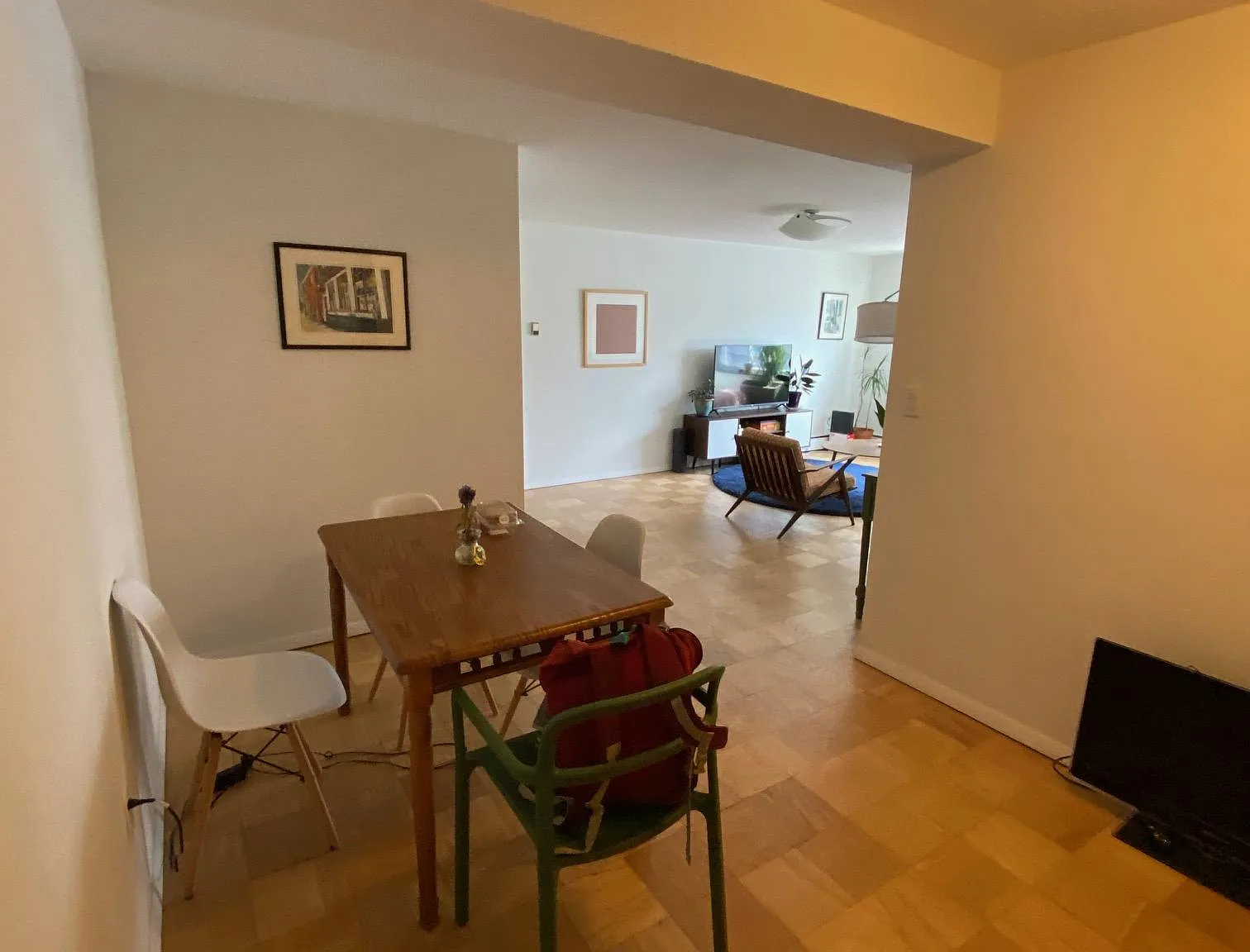 3 bed, 1300 sqft, $4,500 — Photo 2