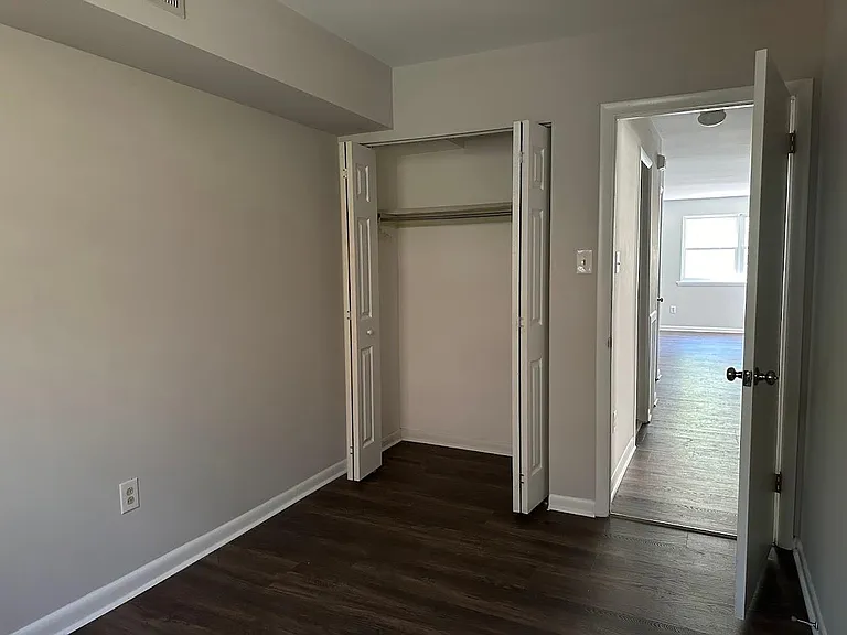 215 Parker Ave #1 — Photo 4
