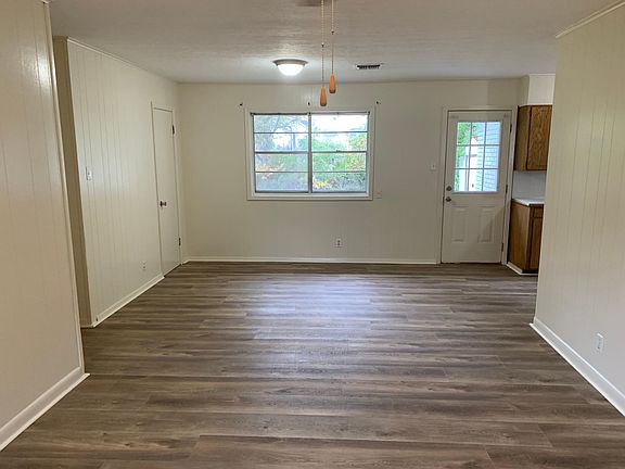 5th image of 118 Paula Dr