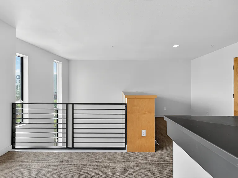 2900 Wyandot St #303 — Photo 23