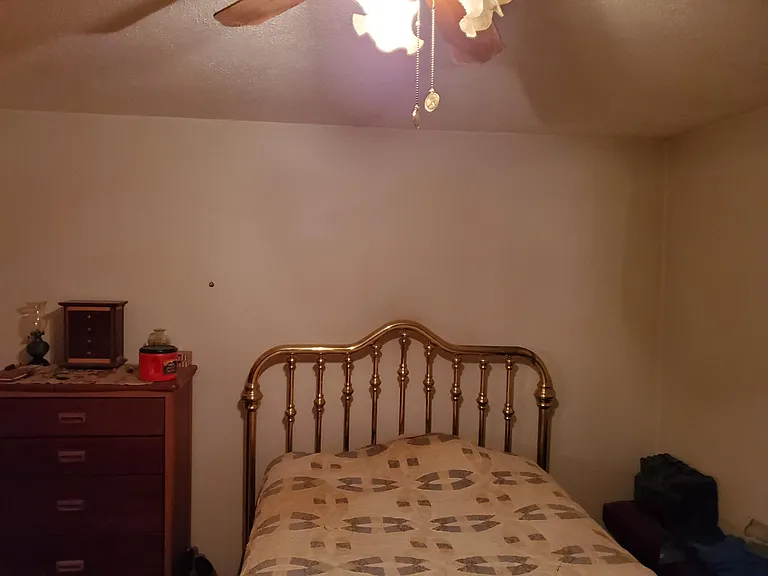 802 Buffalo St — Photo 5