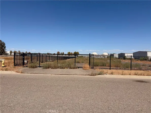 24 Malbert St, Perris, CA 92570