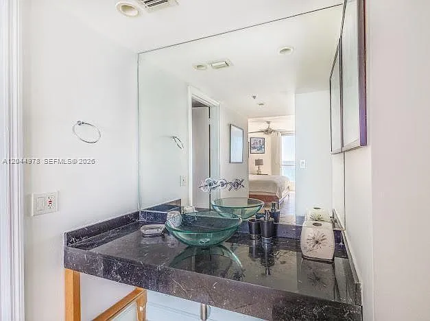 6767 Collins Ave #1608 — Photo 8