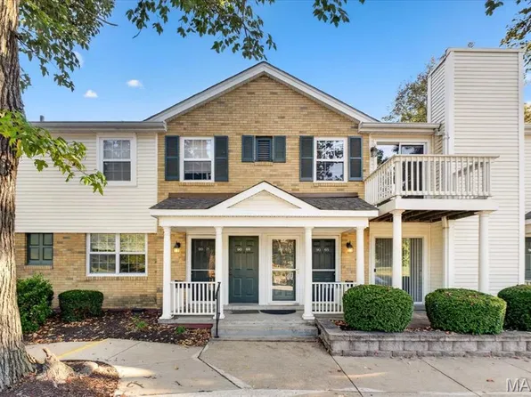 9065 Wrenwood Ln, Saint Louis, MO 63144