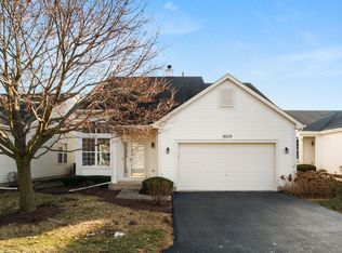 16139 Seneca Lake Cir, Crest Hill, IL 60403