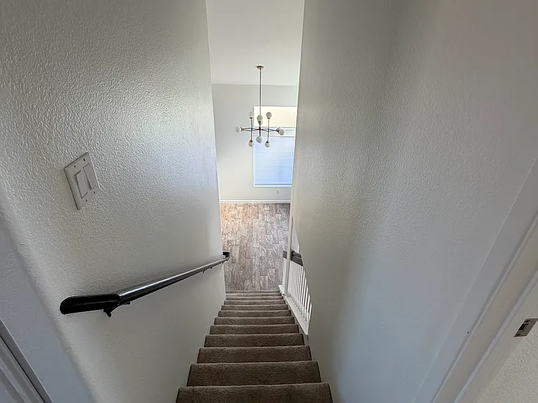 601 Hillhaven Dr — Photo 18
