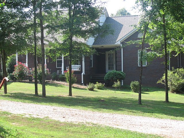 Large country home 9 yrs. ol