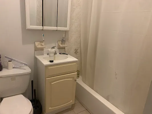 Rented by Prince Real Estate Associates LLC | media 7