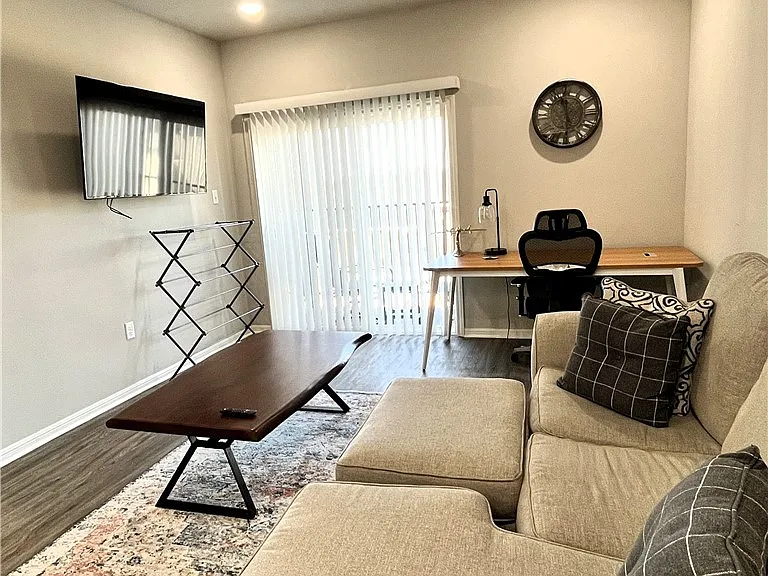 1326 Prairie Dr #1021 — Photo 9