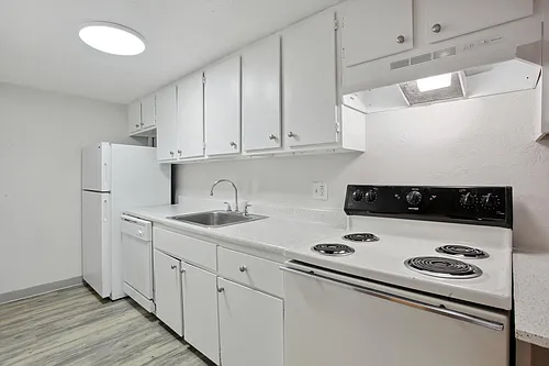 Lakeridge Terrace Apartments Photo 1