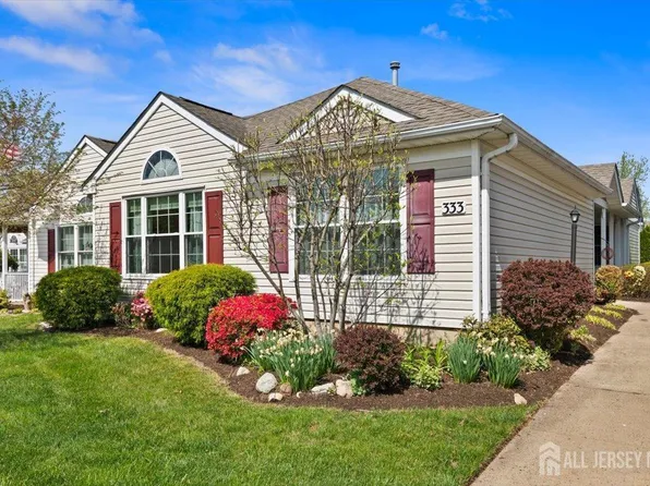 333 Waterside Blvd, Monroe Township, NJ 08831