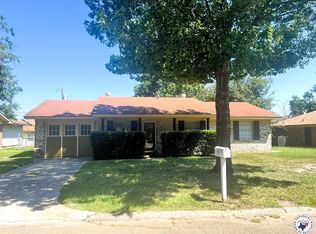 11 N Hermitage Dr, Texarkana, AR 71854