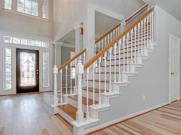 3rd image of 3611 Hansford Pl