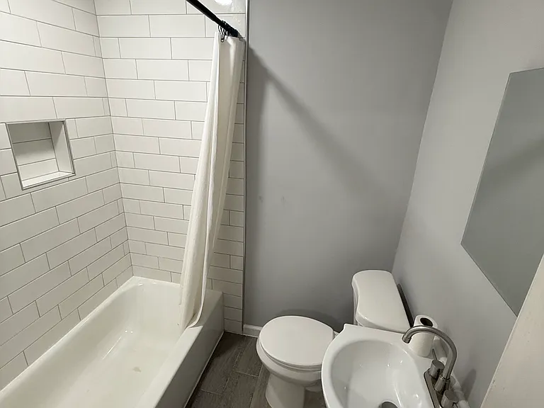 1010 Parksley Ave — Photo 8