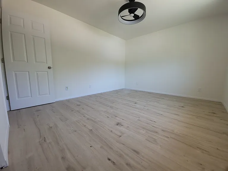 629 Sunset Dr — Photo 6