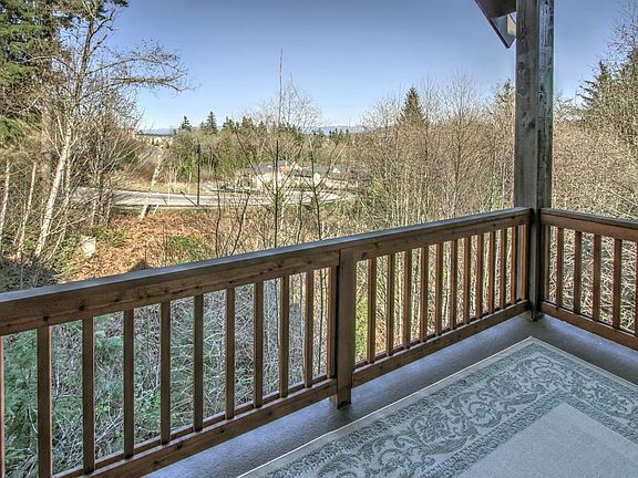 3rd image of 2480 NW Stoney Creek Dr