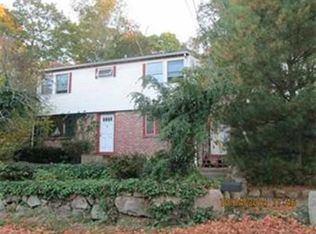 33 Maple St, Randolph, MA 02368