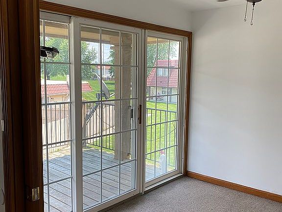 4th image of 2711 Del Prado Dr