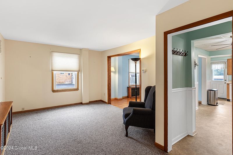 4th image of 414 Fillmore Avenue