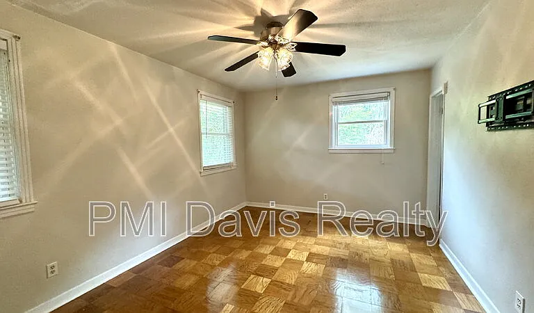 2543 Holly Point Rd W — Photo 14