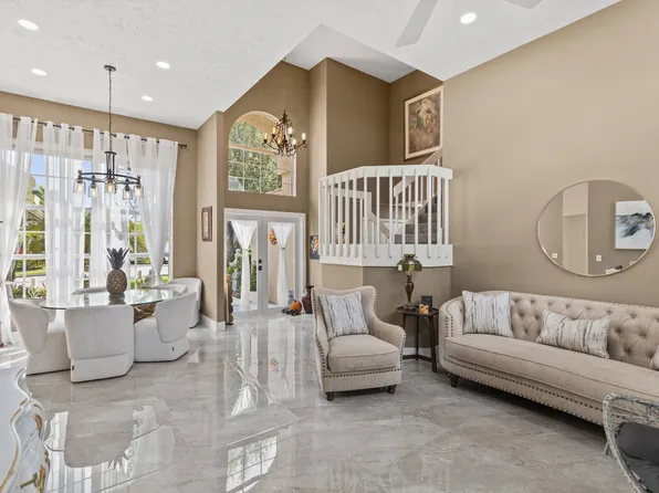 1402 SW Bent Pine Cove, Port St Lucie, FL 34986