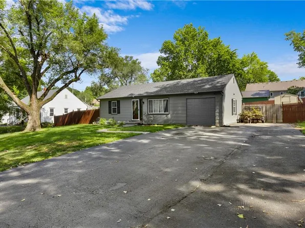 3406 NE 57th St, Kansas City, MO 64119