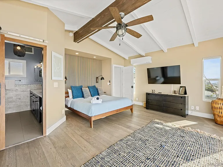 1571 San Elijo Ave — Photo 14